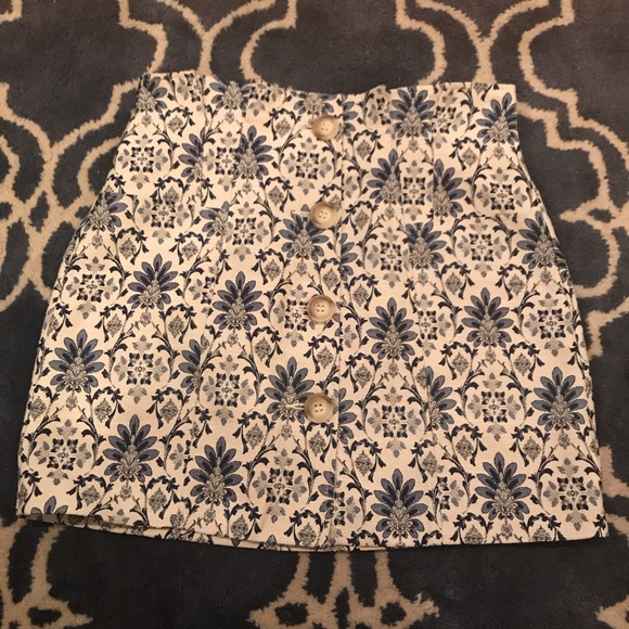 Topshop Dresses & Skirts - Topshop Brocade Button Skirt